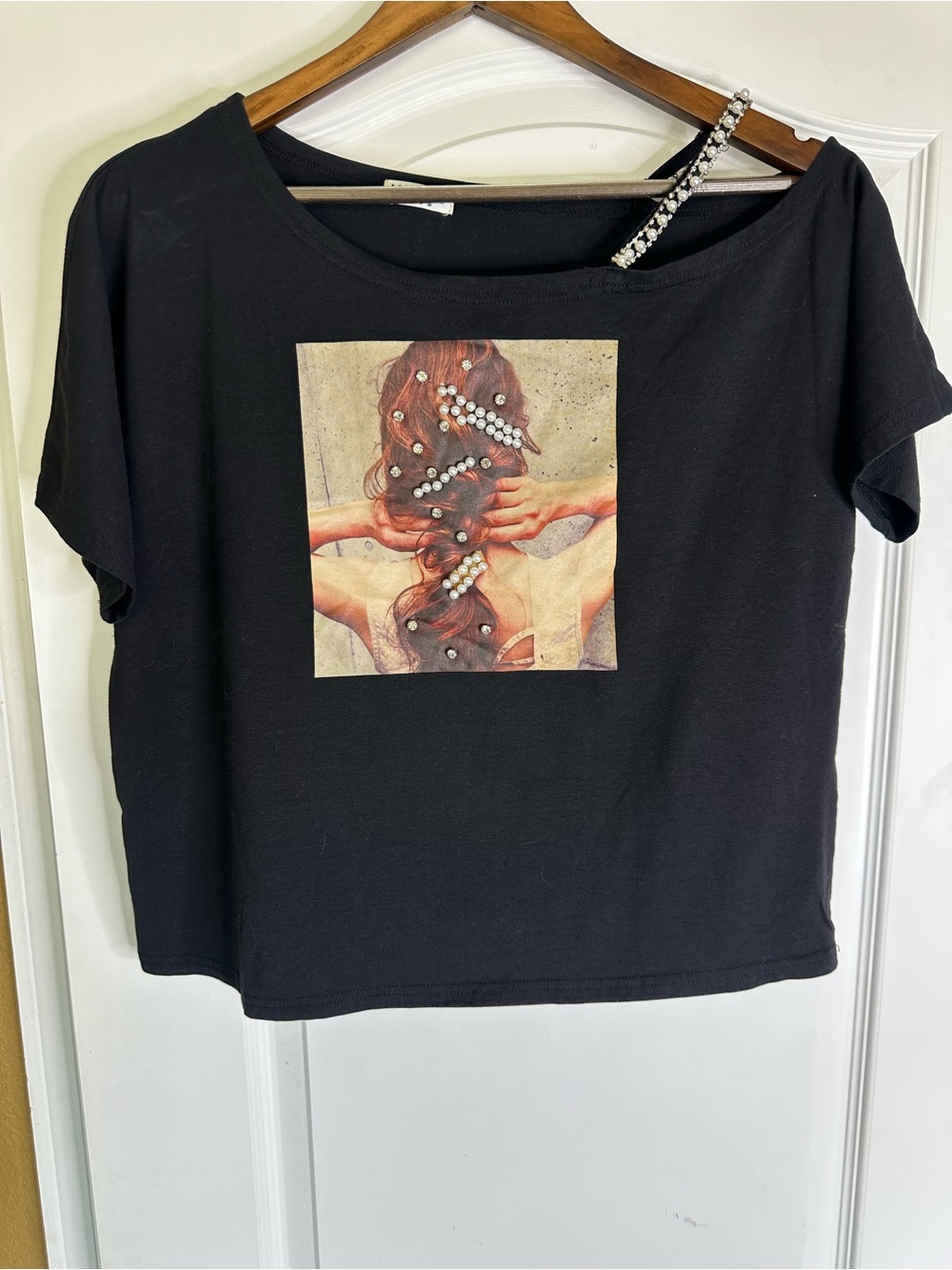 Why Dress Women's Black Short-Sleeve Tee with Pearl and Rhinestone Embellishment